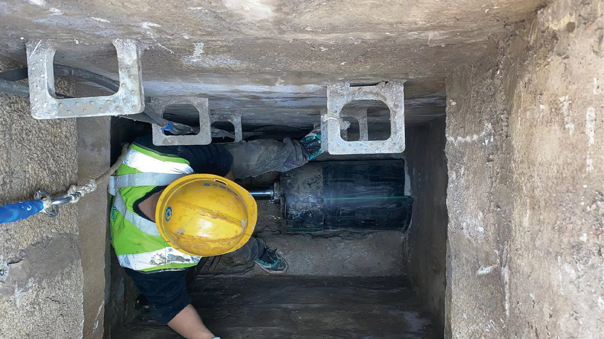 三台HDPE短管内衬法